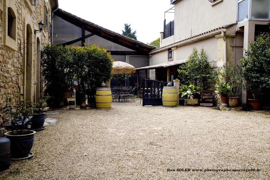Le Clos Des Aramons Bernis Exteriör bild