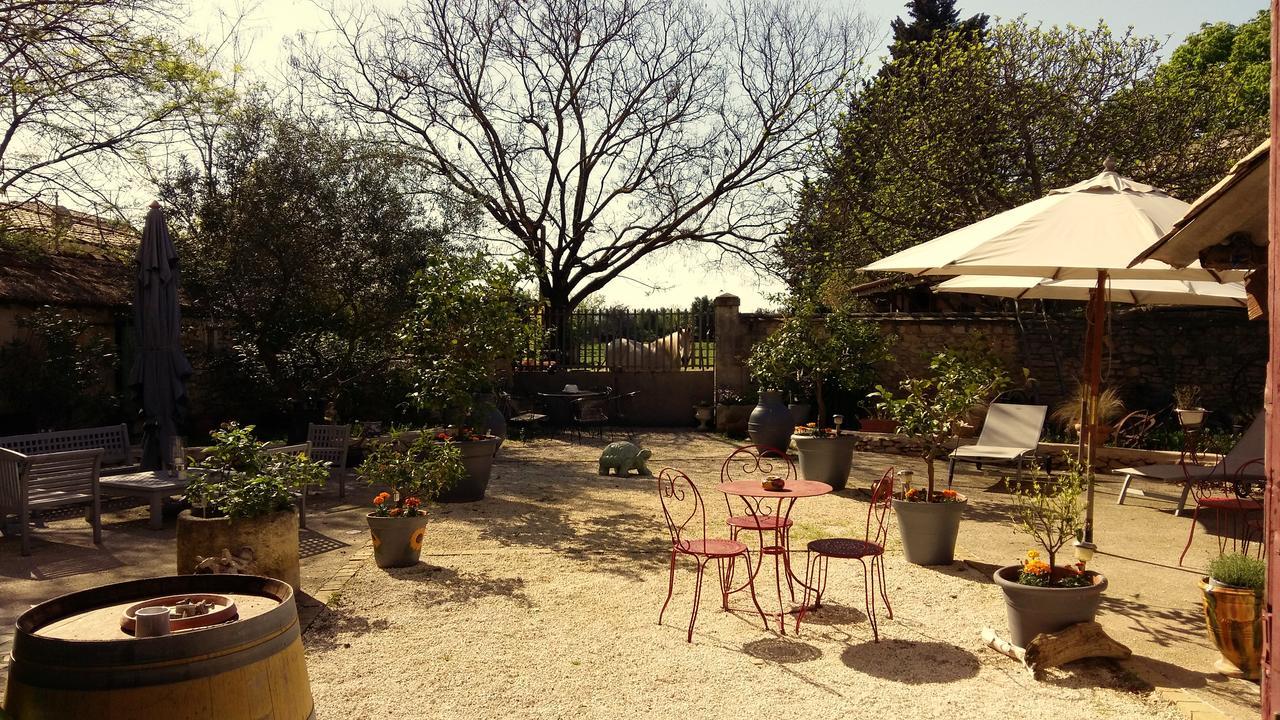 Le Clos Des Aramons Bernis Exteriör bild